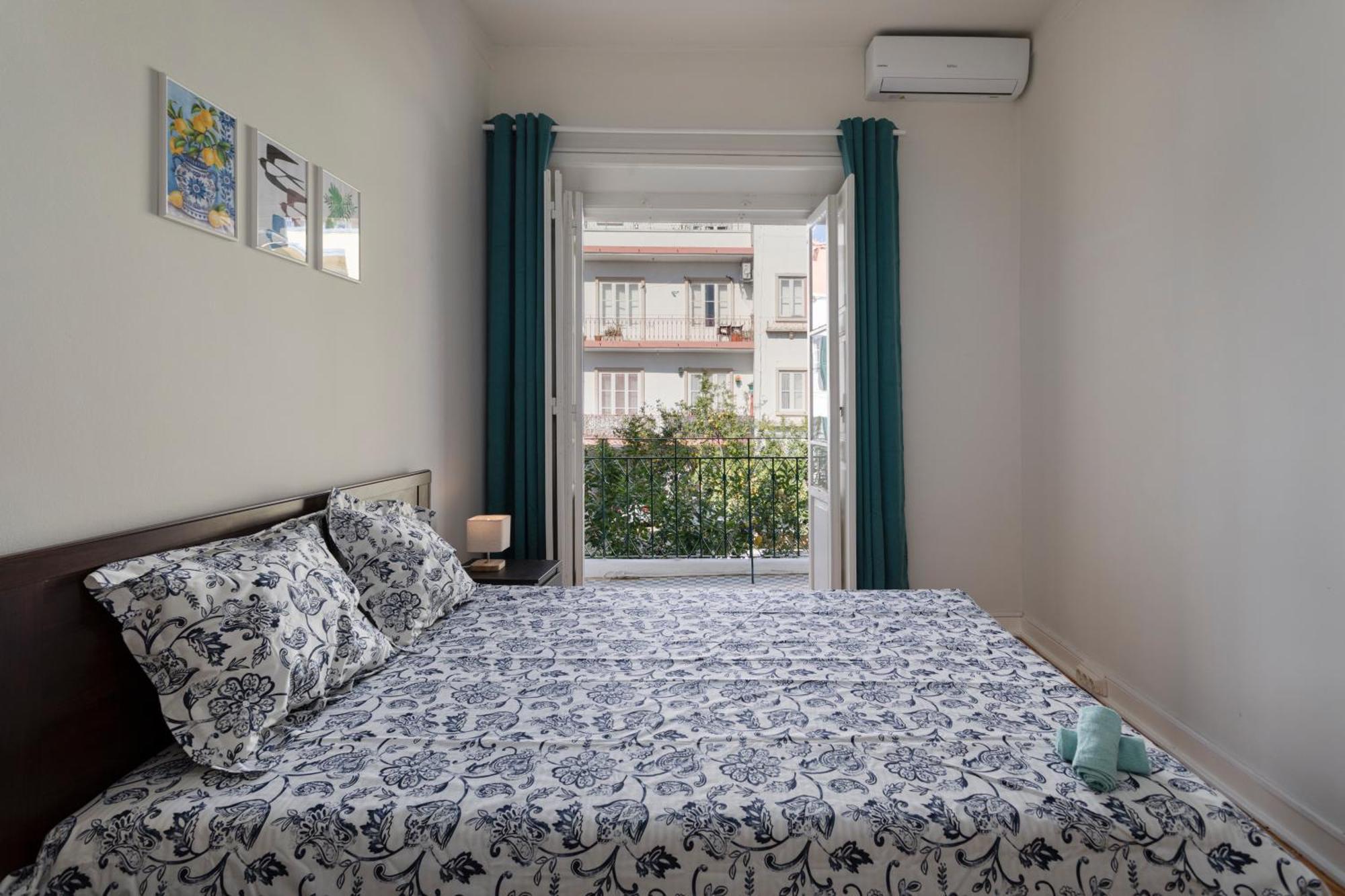 Lemon Hostel Faro Bagian luar foto