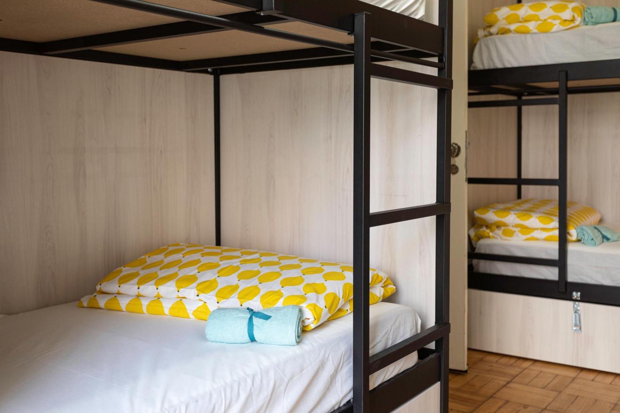Lemon Hostel Faro Bagian luar foto